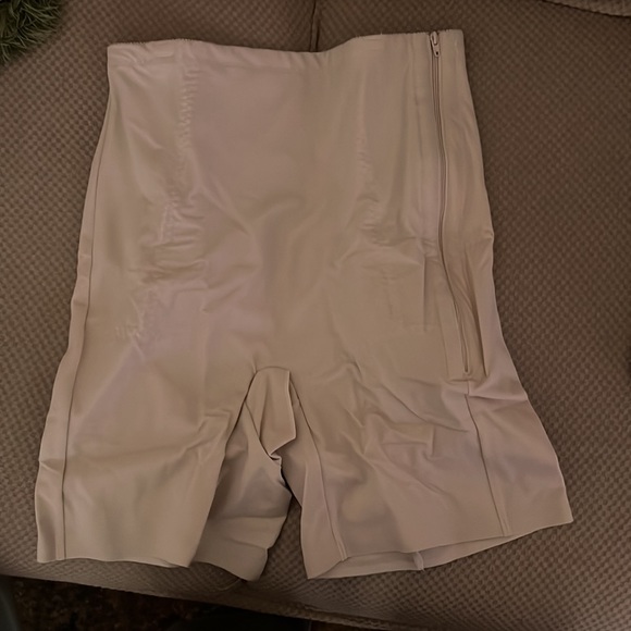 MOTIF POSTPARTUM FAJA/GIRDLE - Picture 8 of 10